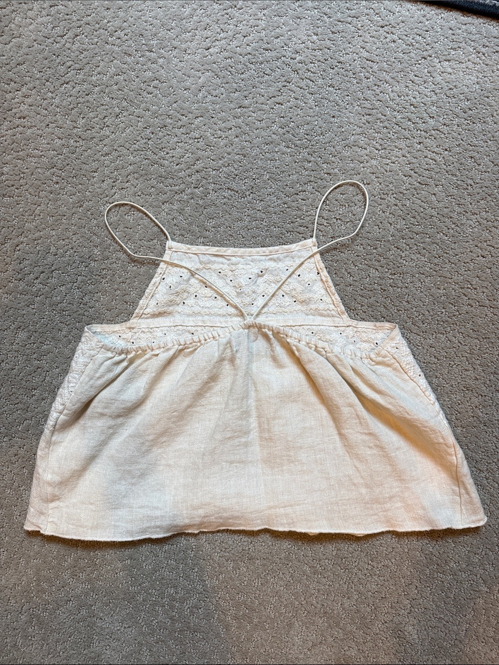 Women's Cream Eyelet Crochet Sleeveless Tank Top - Picture 2 of 6